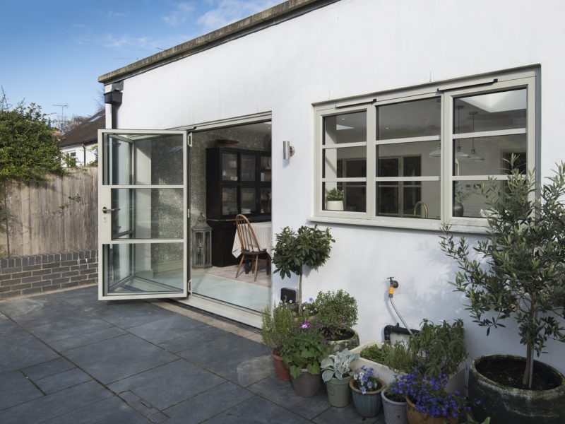 Bifold Doors Near Kenilworth