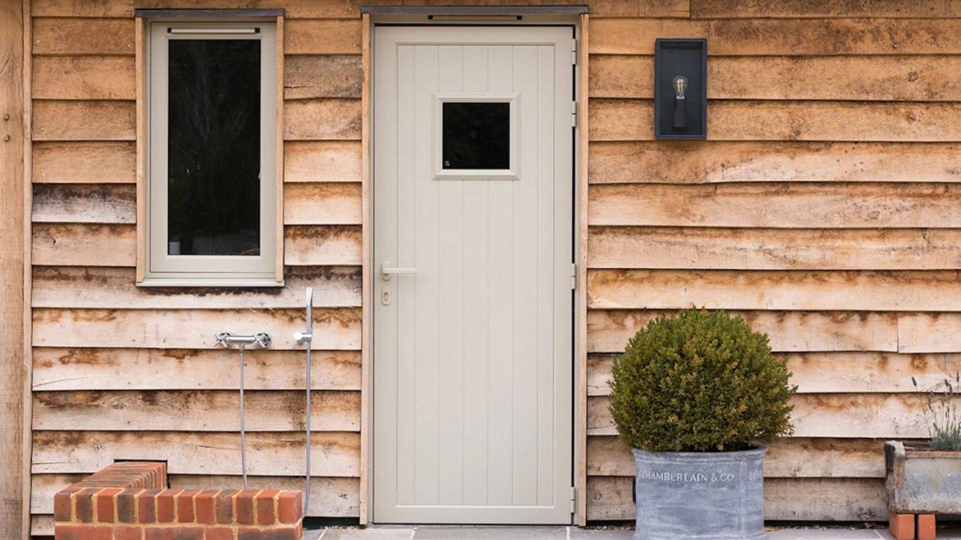 Aluminium Doors in Banbury